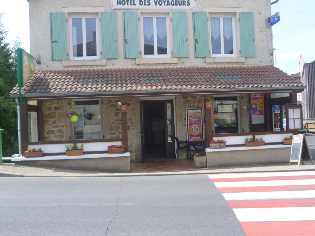 Hotel Des Voyageurs Vorey Екстериор снимка